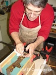 Mitchell Powell reparation polychrome statue